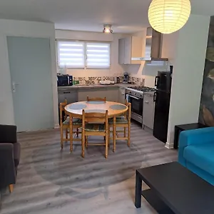 Proche Centre, Cotes De Granit Rose Apartment